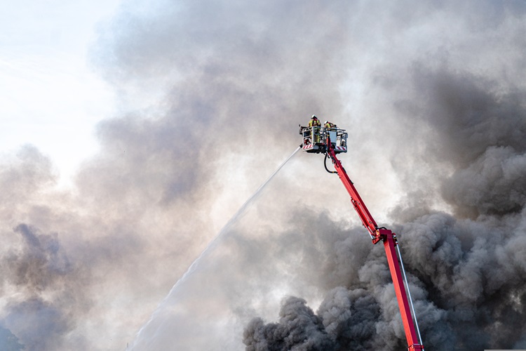 firemen-5242315