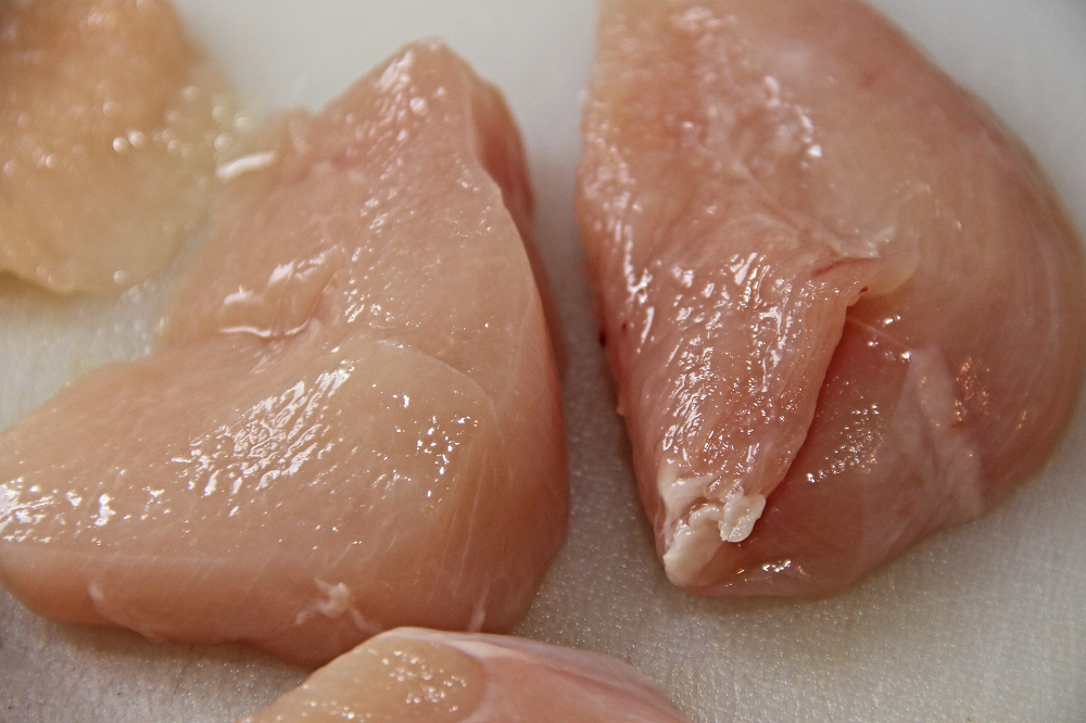 NVWA-IOD onderzoekt documentenfraude bij export kippenvlees