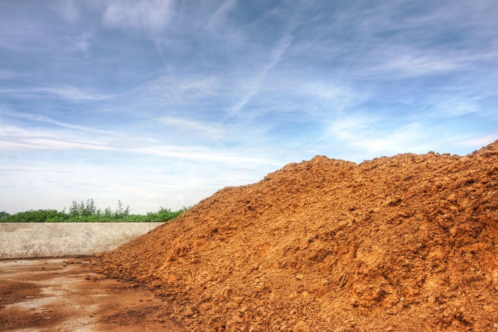 Pluimveebedrijf - Meer export en toelating RENURE reddingsboeien voor Nederlandse mestmarkt