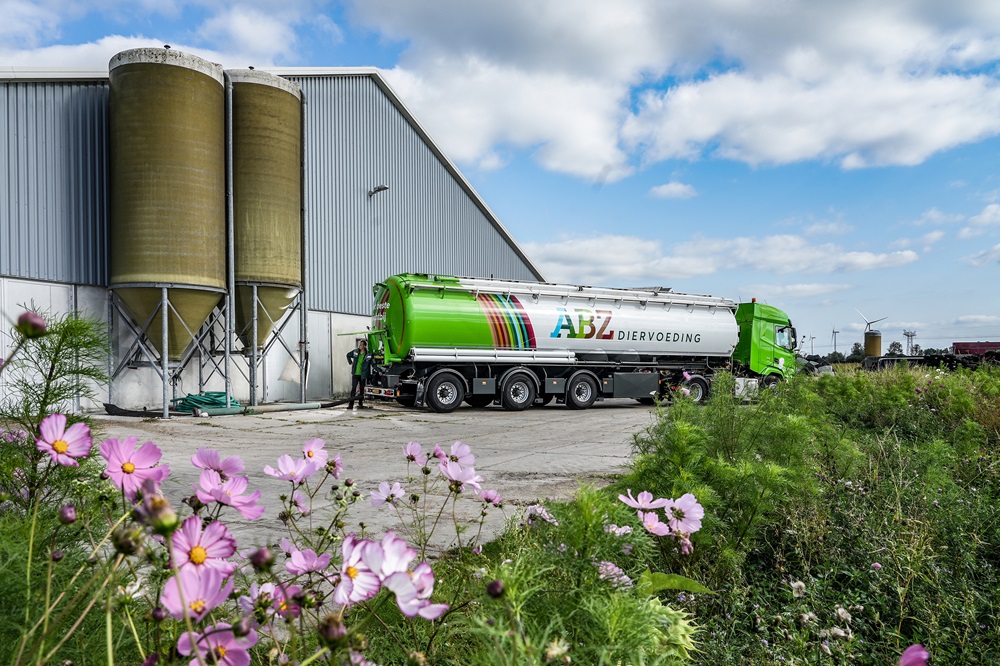 ABZ Diervoeding voltooit fusie en sluit 2024 naar volle tevredenheid af