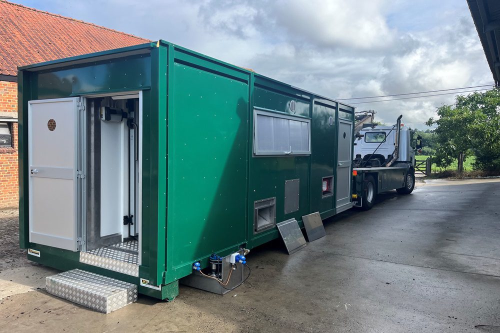 “Mobiele slachteenheid oplossing voor kleine houderijen”